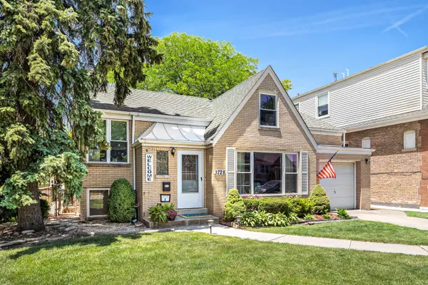3728 Wesley AVE, Berwyn, IL 60402