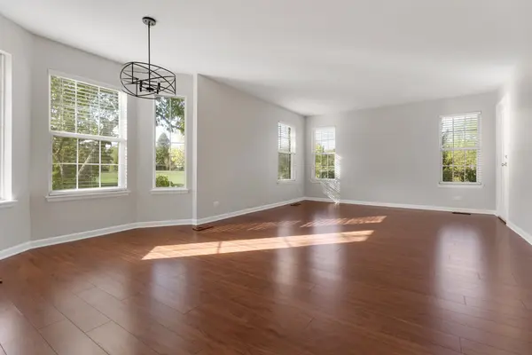 148 White Branch CT, Buffalo Grove, IL 60089