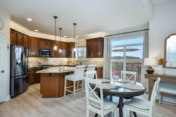 2801 Haydn ST, Woodstock, IL 60098