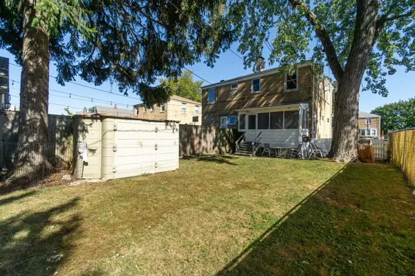 1844 Illinois ST, Des Plaines, IL 60018