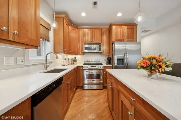 1547 N Hudson AVE #1, Chicago, IL 60610