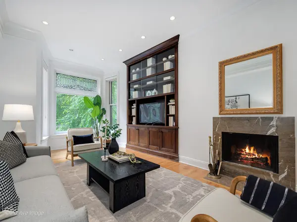 1429 N Dearborn ST #2N, Chicago, IL 60610