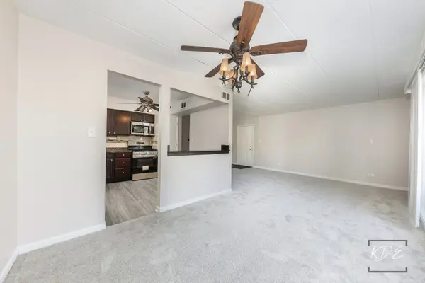 10336 S Keating AVE #102, Oak Lawn, IL 60453