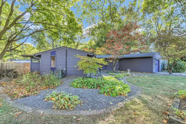 2028 Burlison DR, Urbana, IL 61801