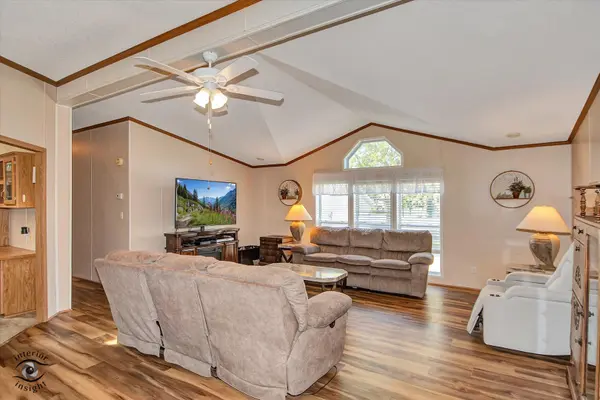 821 Garden DR, Manteno, IL 60950