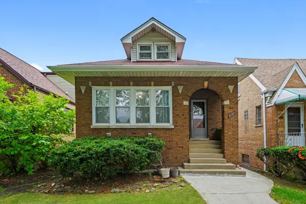 5133 N Marmora AVE, Chicago, IL 60630