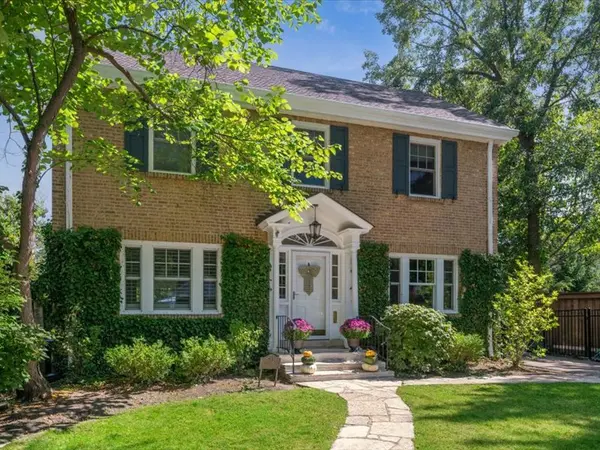 305 Poplar ST, Winnetka, IL 60093