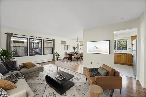 444 Washington BLVD #207, Oak Park, IL 60302