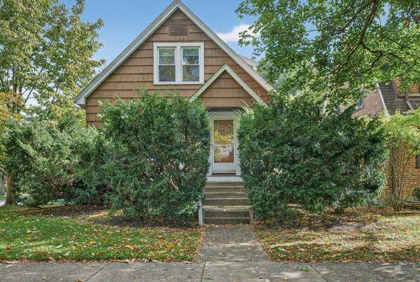 347 Florence AVE, Evanston, IL 60202
