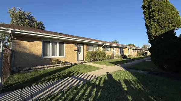 9457 Sumac RD #E, Des Plaines, IL 60016