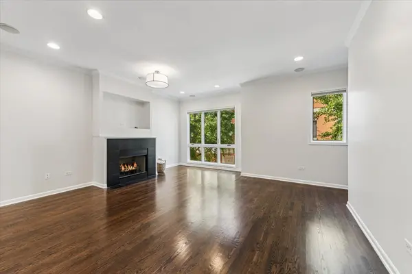 2225 W Madison ST #7, Chicago, IL 60612