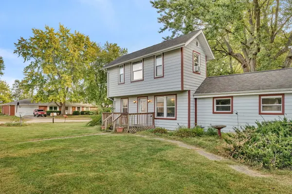 1636 N 4012th RD, Earlville, IL 60518