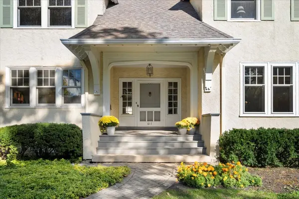 611 Ash ST, Winnetka, IL 60093