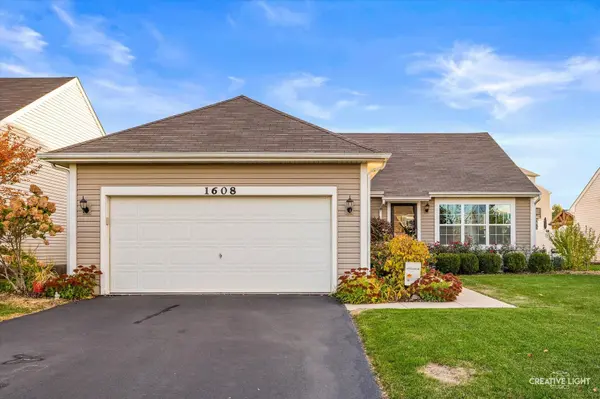 1608 Seward RD, Joliet, IL 60431