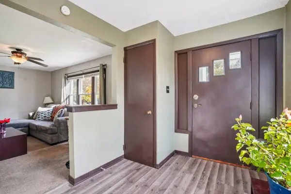 4661 S 72nd ST, Milwaukee, WI 53220