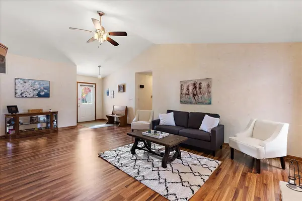 235 E JOHN CASEY RD, Bourbonnais, IL 60914