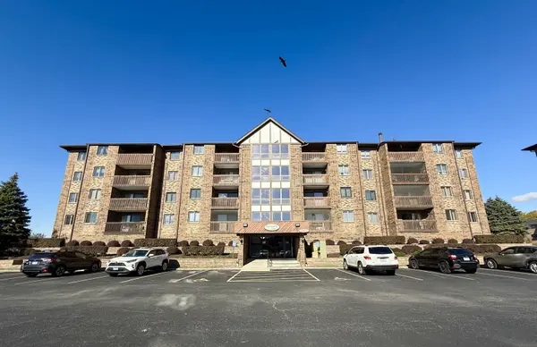 10420 Circle DR #25B, Oak Lawn, IL 60453