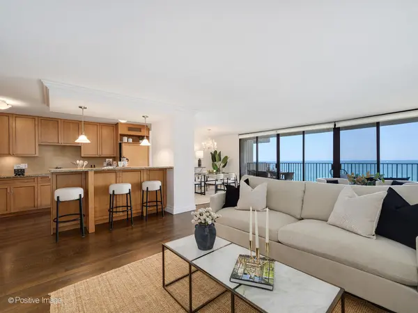 1212 N Lake Shore DR #12CN, Chicago, IL 60610