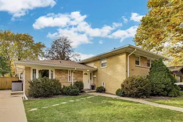 711 Lacrosse AVE, Wilmette, IL 60091