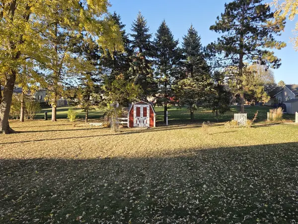 1101 E Arnold ST, Sandwich, IL 60548