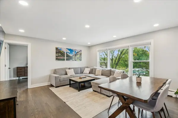 4501 N CENTRAL AVE #301, Chicago, IL 60630