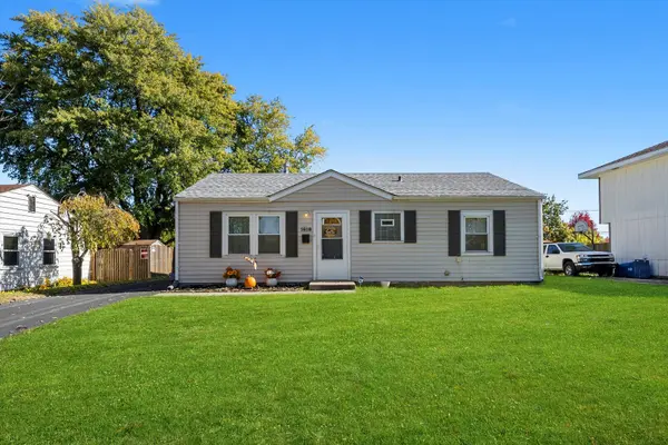 1618 Innercircle DR,  Crest Hill,  IL 60403