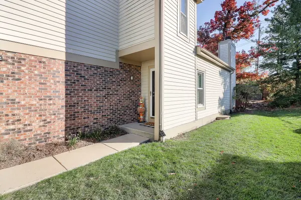 480 Village Green RD, Naperville, IL 60540