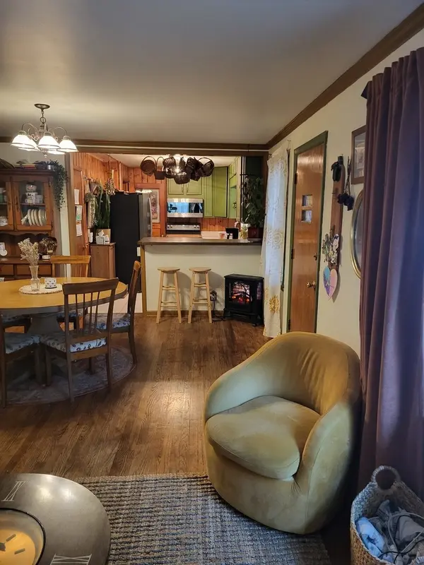914 Cooper ST, Dixon, IL 61021