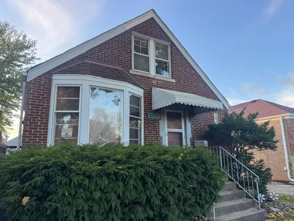 3622 Cuyler AVE, Berwyn, IL 60402