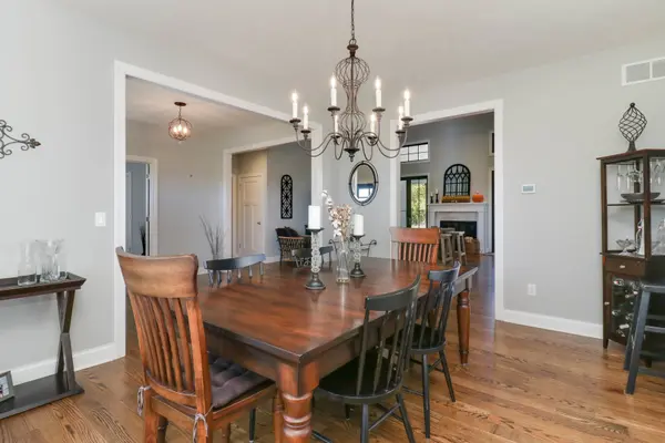 16658 N 200 East RD, Danvers, IL 61732