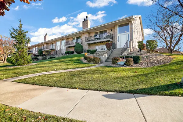 11053 Louetta LN #193, Orland Park, IL 60467
