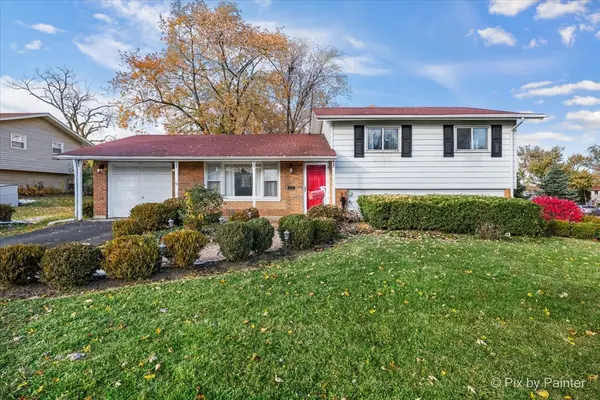 500 Colgate CT, Hoffman Estates, IL 60169