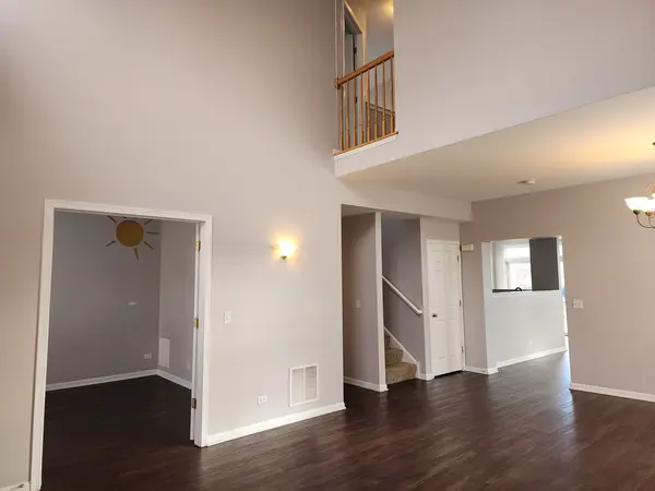 1825 Bluestem CIR, Aurora, IL 60504