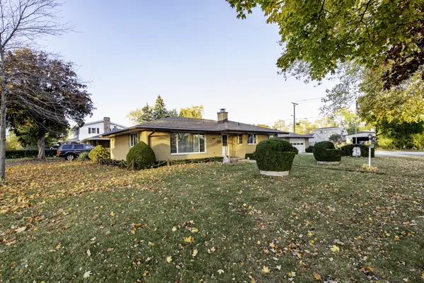 2217 Joanna AVE, Zion, IL 60099
