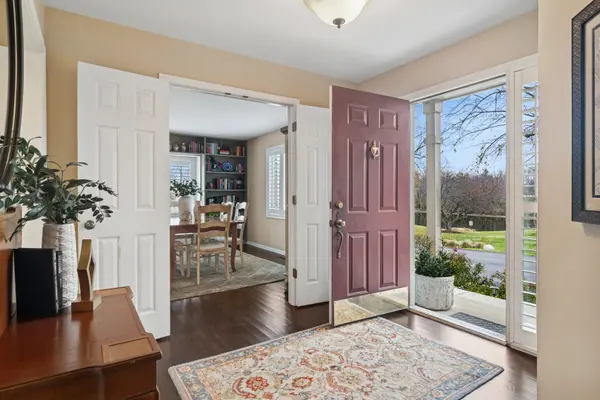 130 WARKWORTH LN, Inverness, IL 60067