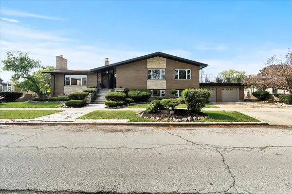 9222 S Cregier AVE, Chicago, IL 60617