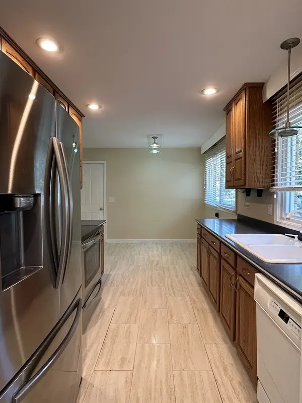 538 S 7TH ST, West Dundee, IL 60118
