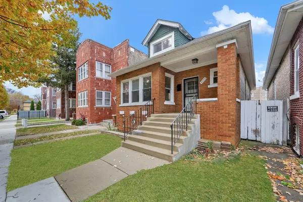 6620 S Richmond ST, Chicago, IL 60629