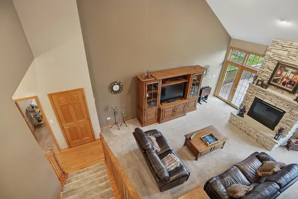 27745 S Stoney Island AVE, Crete, IL 60417