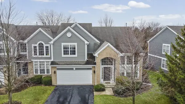 4349 Exeter LN, Northbrook, IL 60062