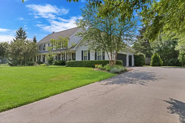 17533 W Mill Creek Crossing DR, Gurnee, IL 60031