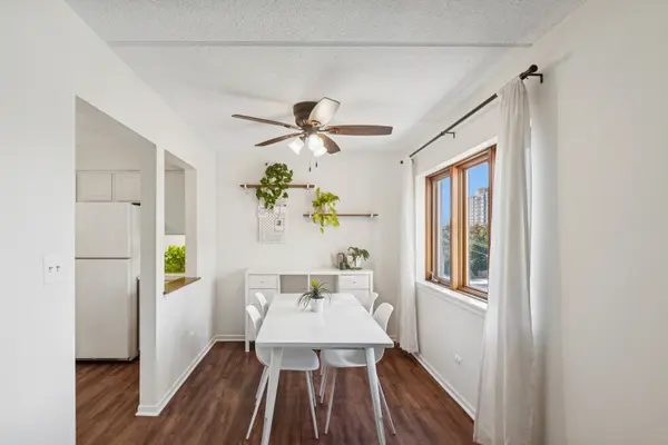 104 N Pine AVE #505, Arlington Heights, IL 60004