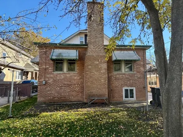5662 N Neva AVE, Chicago, IL 60631