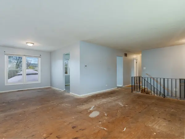17850 Yale LN, Country Club Hills, IL 60478