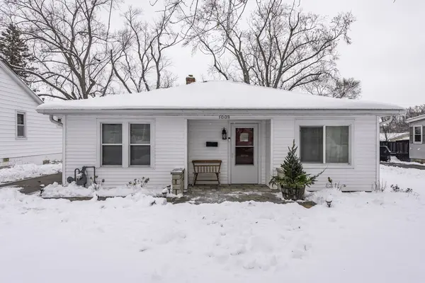 1009 Osmond AVE, Antioch, IL 60002