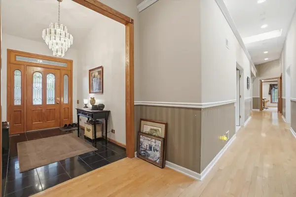 821 Killarney Pass CIR, Mundelein, IL 60060