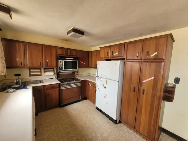 14340 Kostner AVE, Midlothian, IL 60445