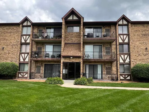 7171 175th ST #3D, Tinley Park, IL 60477