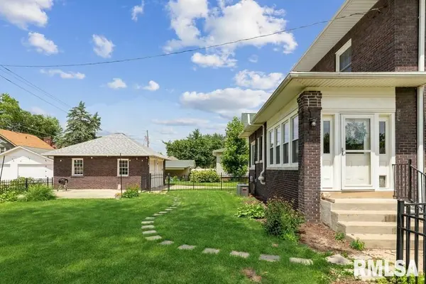 2329 13TH ST, Moline, IL 61265