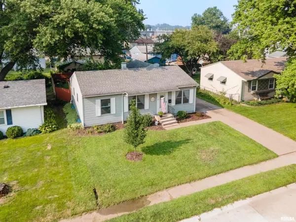 1155 46TH AVE, East Moline, IL 61244